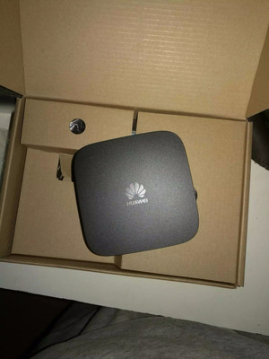 华为悦盒EC6108V系列 全网通4K安卓智能机顶盒的深度解析与视觉呈现